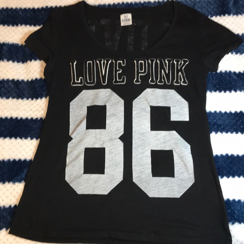 VS Pink T-shirt